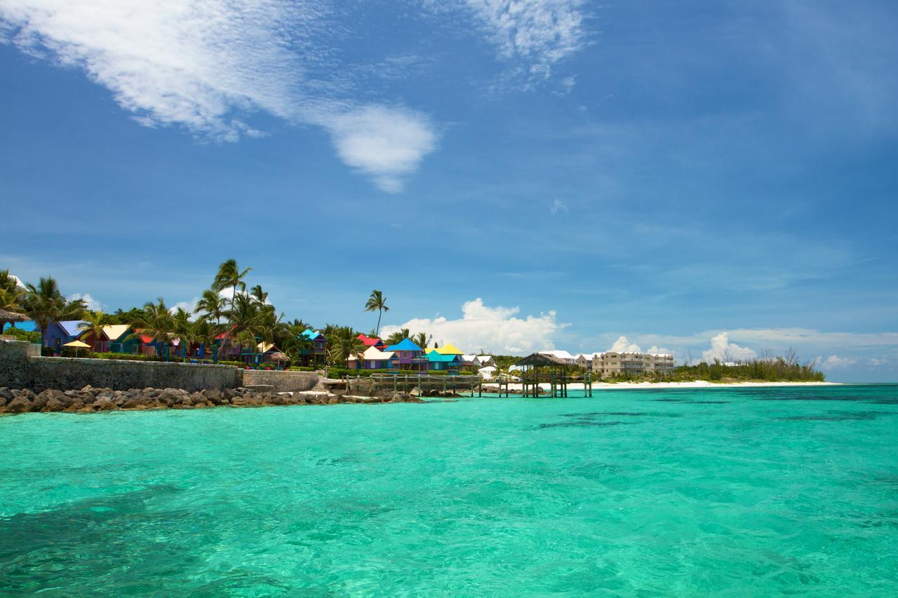 Compass Point Beach Resort Nassau Eksteriør billede